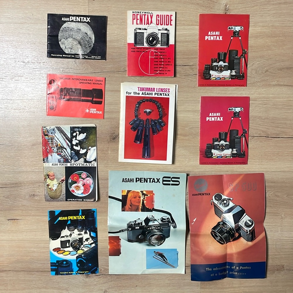 Vintage Asahi Pentax Manuals, Flyers, Guides for Cameras‎ and Lenses.